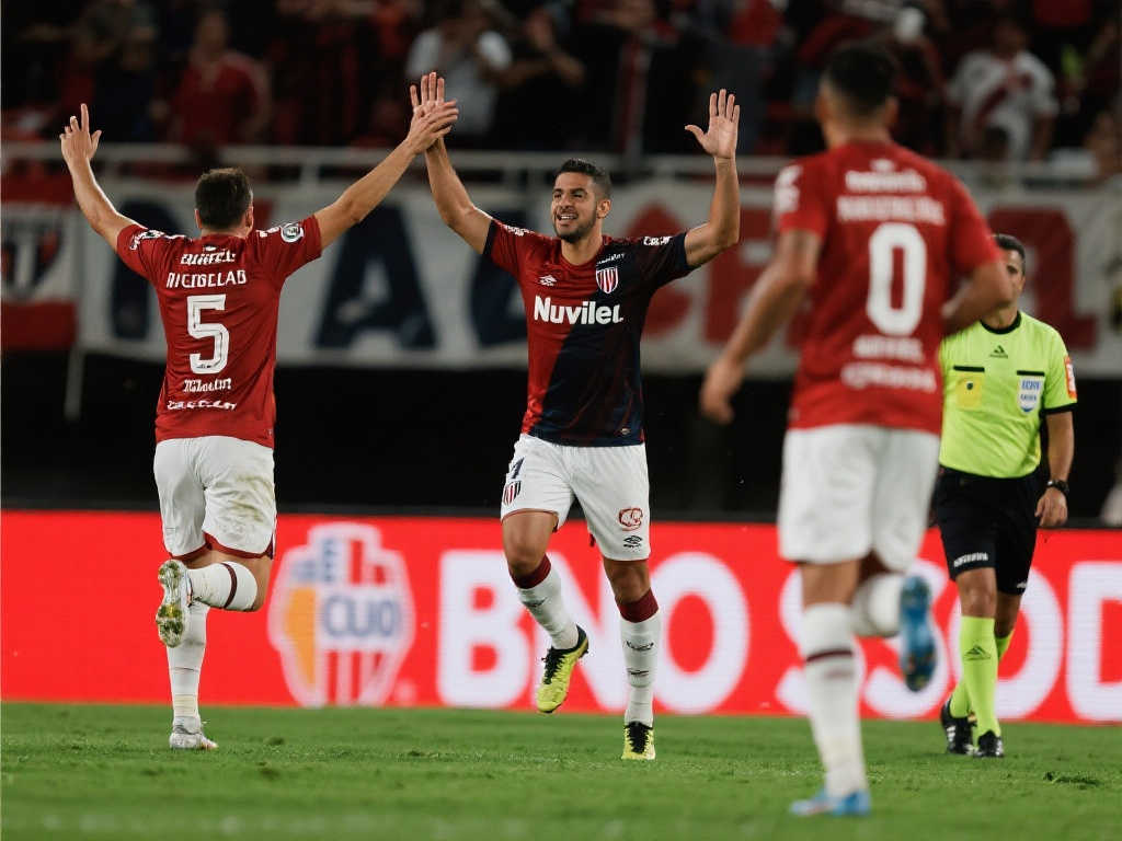 中不乏亮点 中不乏亮点